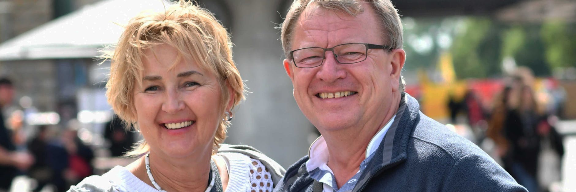 Spontanität ist für Steffi (53) und Olaf Wendler (57) das A und O – „wir machen nie große Pläne, sondern verreisen gern spontan, machen Kurztrips“, sagt Steffi. Die beiden haben nur eine Idee, was sie in diesem Jahr gern noch machen würden: „Im Herbst steht Kreta auf dem Wunschzettel, über den Jahreswechsel Ägypten.“ Da die beiden nie im Voraus buchen, haben sie auch keinen unnötigen Storno-Stress.