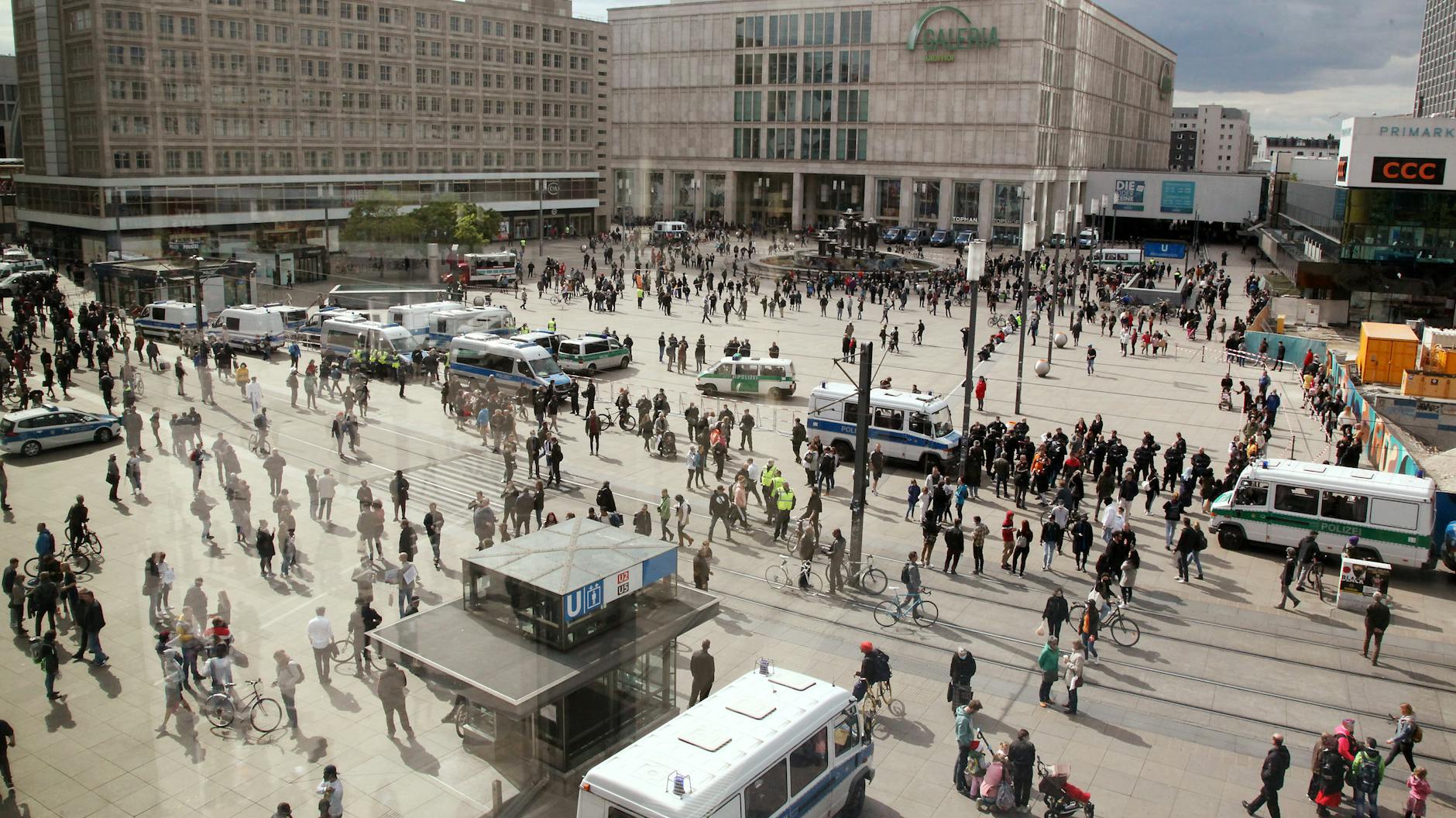 Demo auf dem Alexanderplatz am 16. Mai