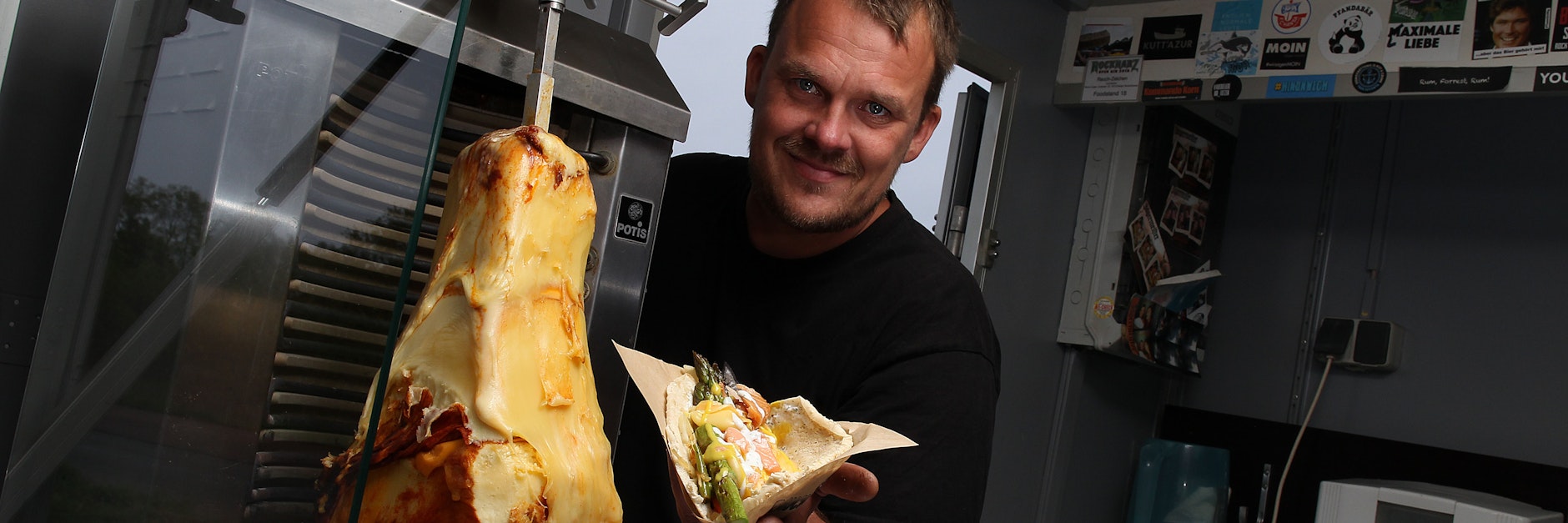Bei Ronny Unger kommt Spargel statt Fleisch in den Döner.