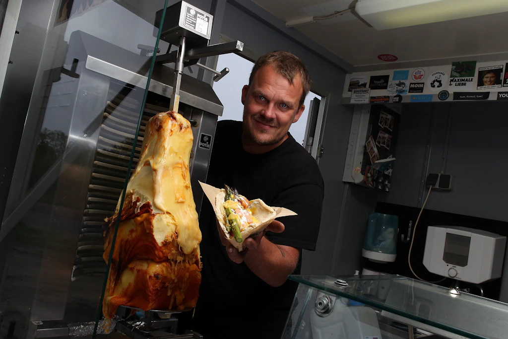 Braucht die Welt wirklich einen Spargeldöner?