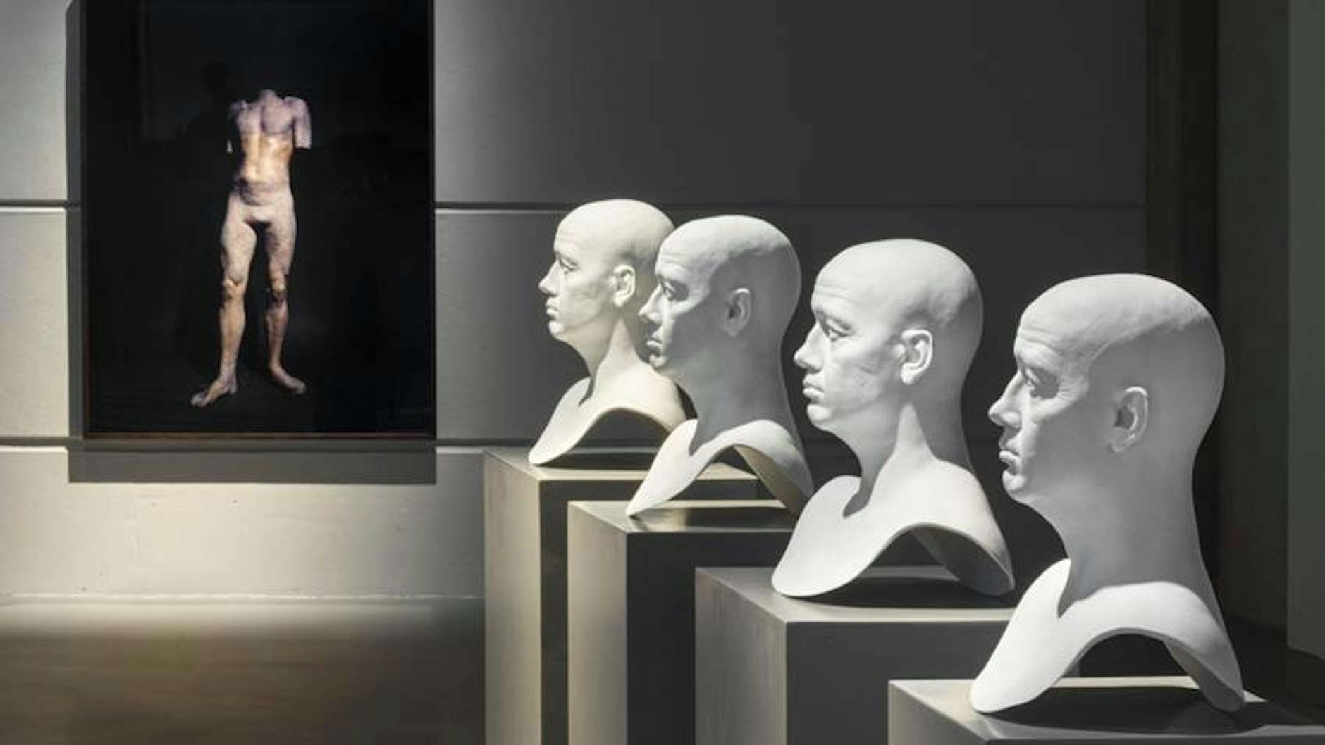 Werke von Andreas Mühe im Skulpturenforum in Berlin-Charlottenburg