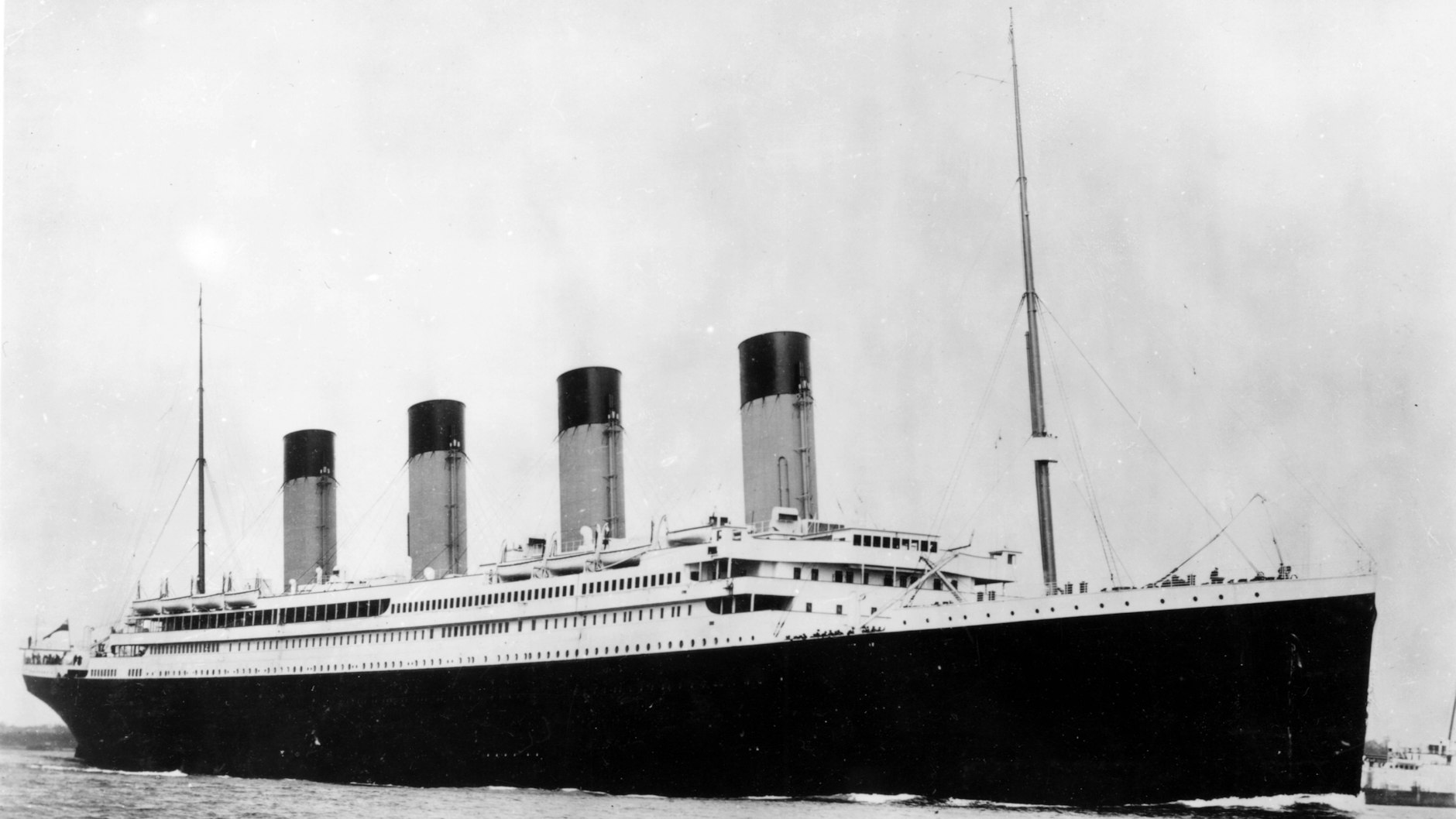 Die RMS Titanic war bei der Indienststellung am 2. April 1912 das größte Schiff der Welt.