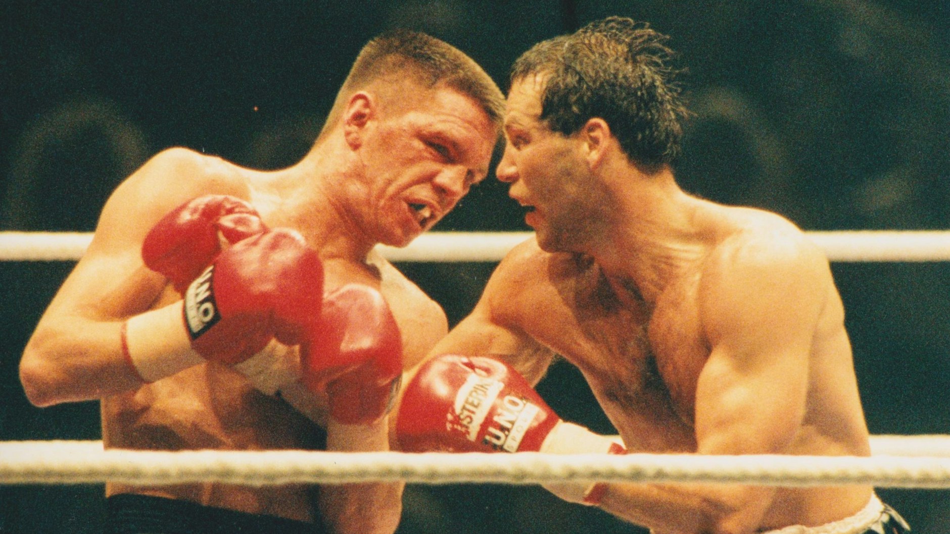 Der legendären Kampf gegen Henry Maske jährt sich am 28. Mai zum 25. Mal. Maske wackelte und gewann damals knapp nach Punkten. Das Urteil der Ringrichter war hoch umstritten. Einen Rückkampf im Oktober 1995 ging zugunsten Henry Maskes aus.