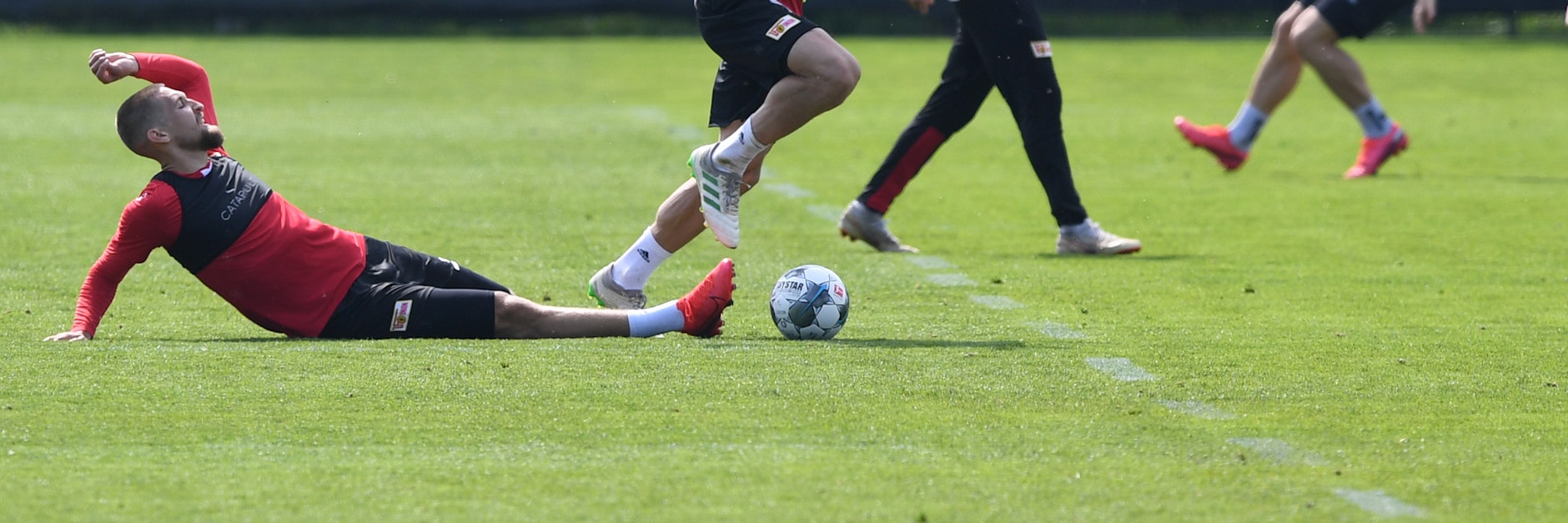 Grätsche wieder erlaubt, Torjubel auf altbekannte Art eher nicht.