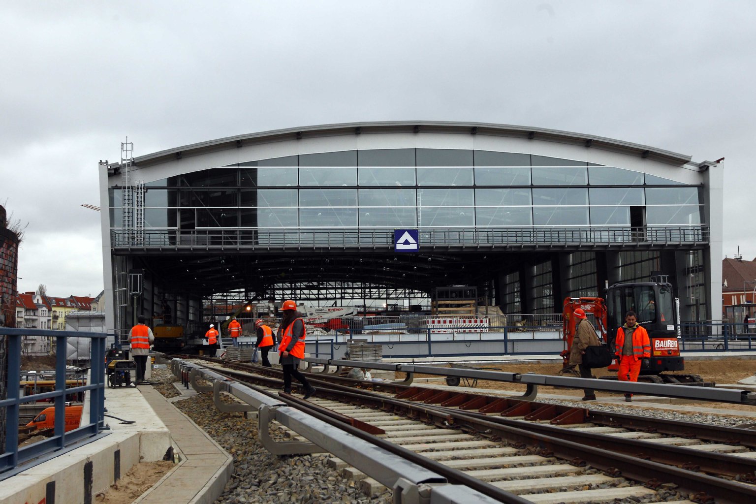 Die neue Ringbahnhalle am Bahnhof Ostkreuz.