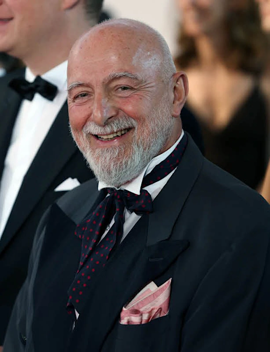 Maler Markus Lüpertz hatte anfangs beim Rosenball ein ganz schlechtes Fußballgefühl.