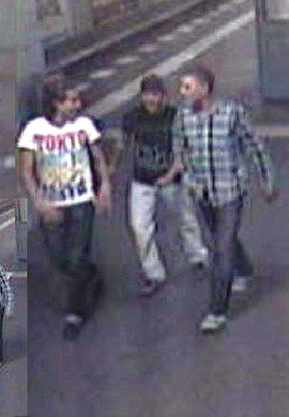 Die drei 17, 18 und 19 Jahre alten jungen Männer hatten sich am Dienstagabend bei der Polizei gemeldet.