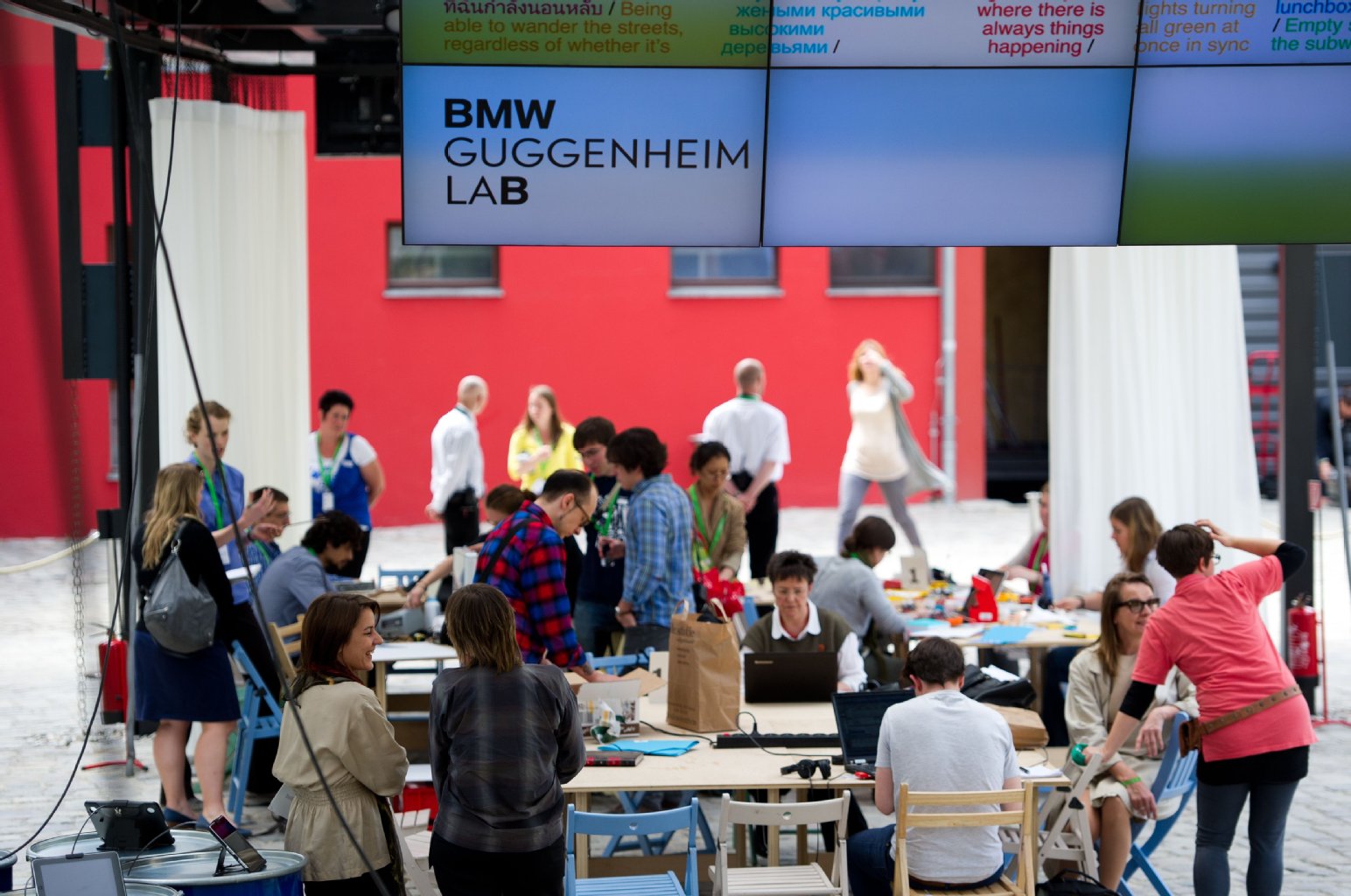 Die Guggenheim-Gegner hatten das BMW-Projekt als Teil einer unerwünschten Aufwertung („Gentrifizierung“) von Kreuzberg gesehen.