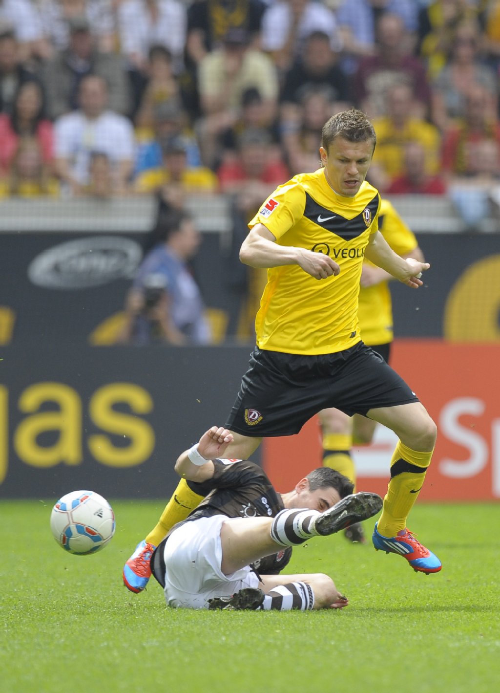 Danach kommt Dynamo Dresden (im Bild: Zlatko Dedic) ins Olympiastadion