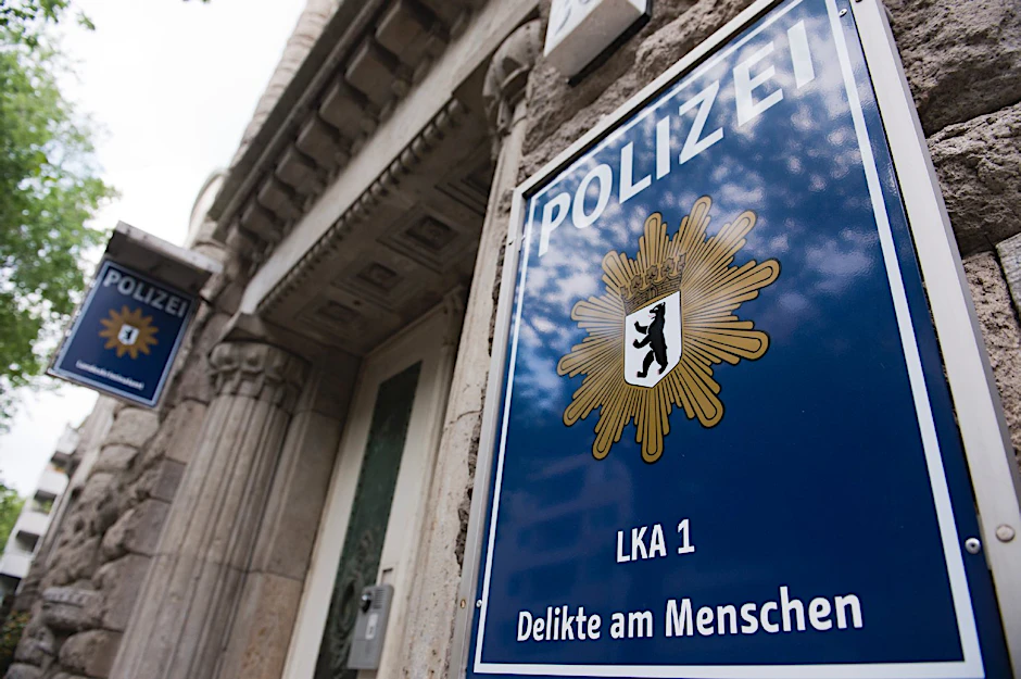Polizei - LKA 1 - Delikte am Menschen.