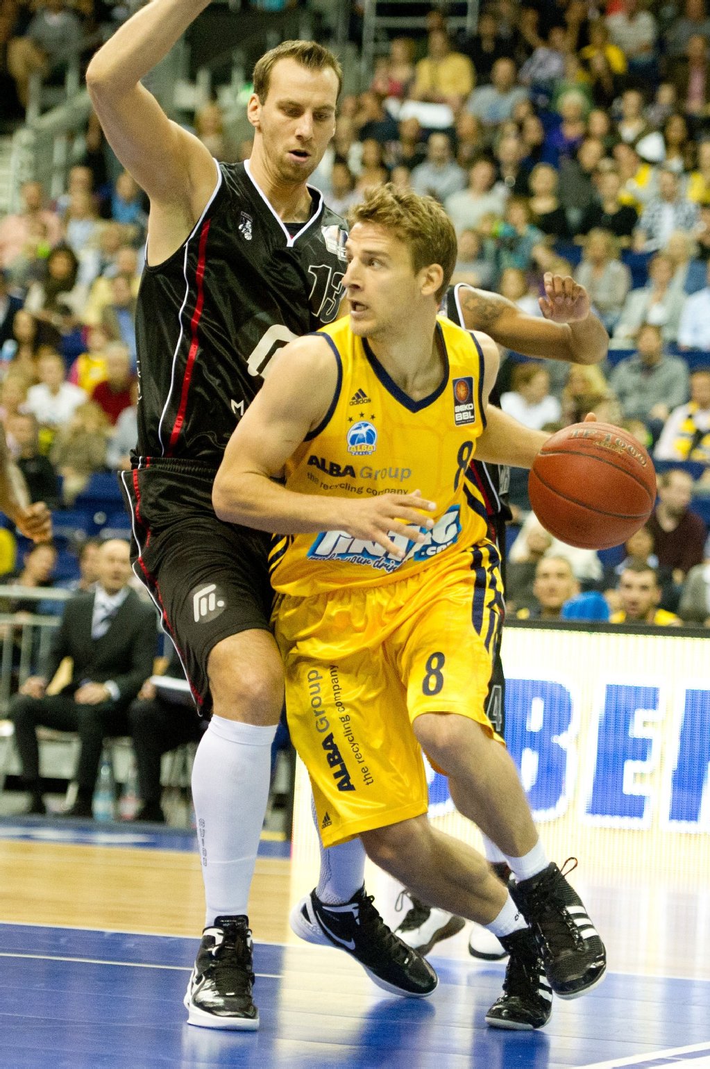 Nr. 8, Heiko Schaffartzik: Hervorragende Pässe, gute Defense: Das war ein sehr gutes Spiel des Berliners - 6 Assists, 8 Punkte und immer präsent auf dem Feld.