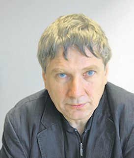 Harald Jähner, Feuilleton-Chef der Berliner Zeitung, meint, dass Braunfels das gute Recht hat, sich im letzten Moment nach vorne zu drängeln, um einen eklatanten Fehler zu verhindern.