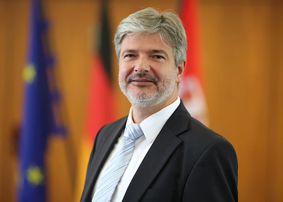 Brandenburgs Innenminister Ralf Holzschuher.