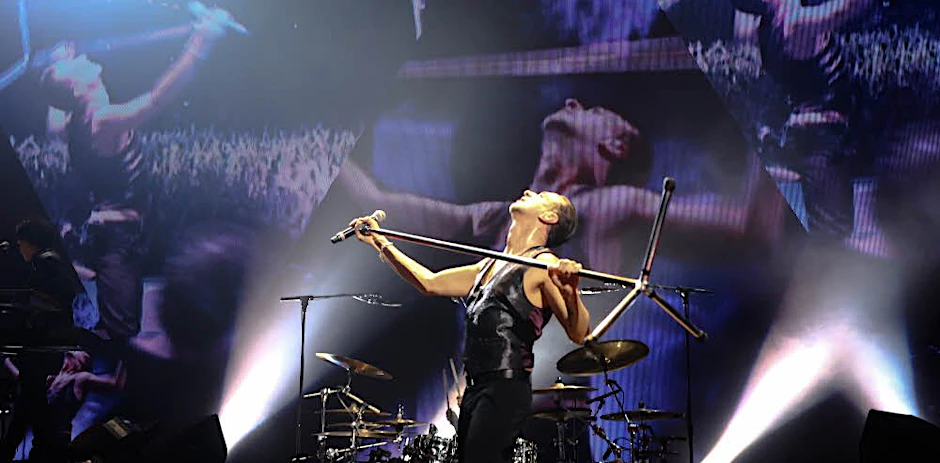 „Wenn du ein bisschen bleibst / penetriere ich deine Seele“: Depeche-Mode-Sänger Dave Gahan am Montagabend.