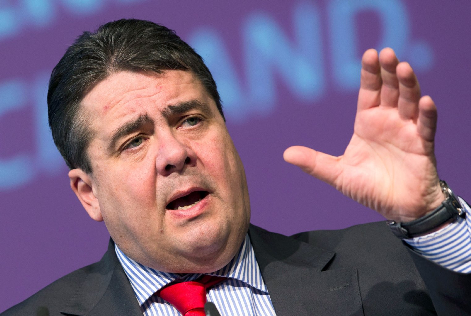 Sigmar Gabriel (SPD), 54, wird Vizekanzler – und wohl eine Art Superminister für die Energiewende. Darin sieht er das wichtigste Projekt der großen Koalition.