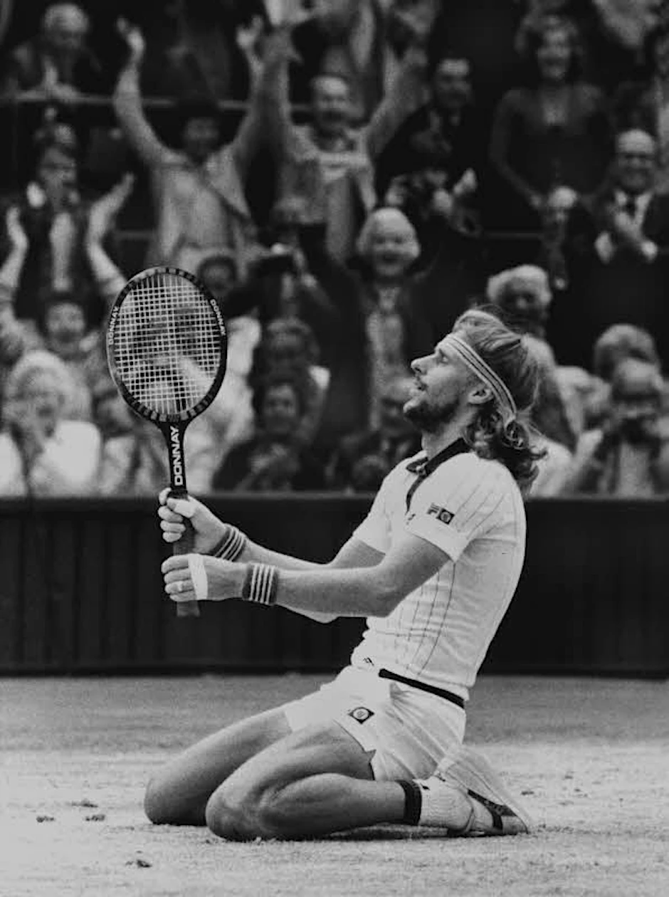 Ausgebrannt mit 26: der Schwede Björn Borg auf Knien in Wimbledon 1980.