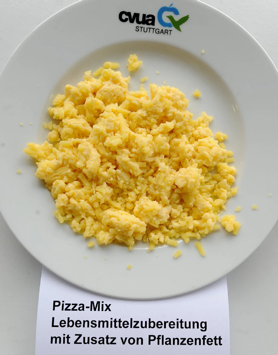 Pizza-Streu-Käse.