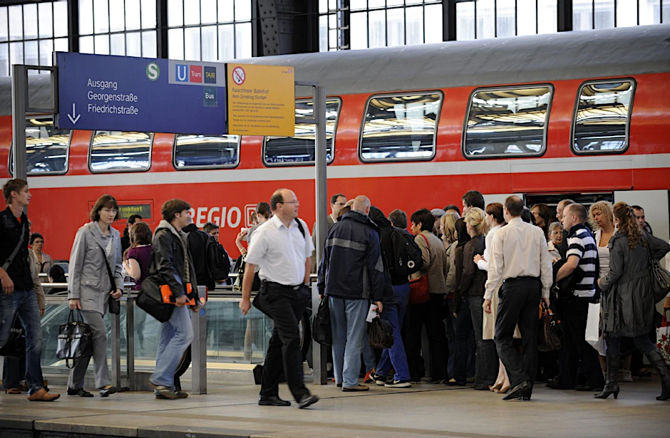 Signalstörung im Bahnhof Friedrichstraße.