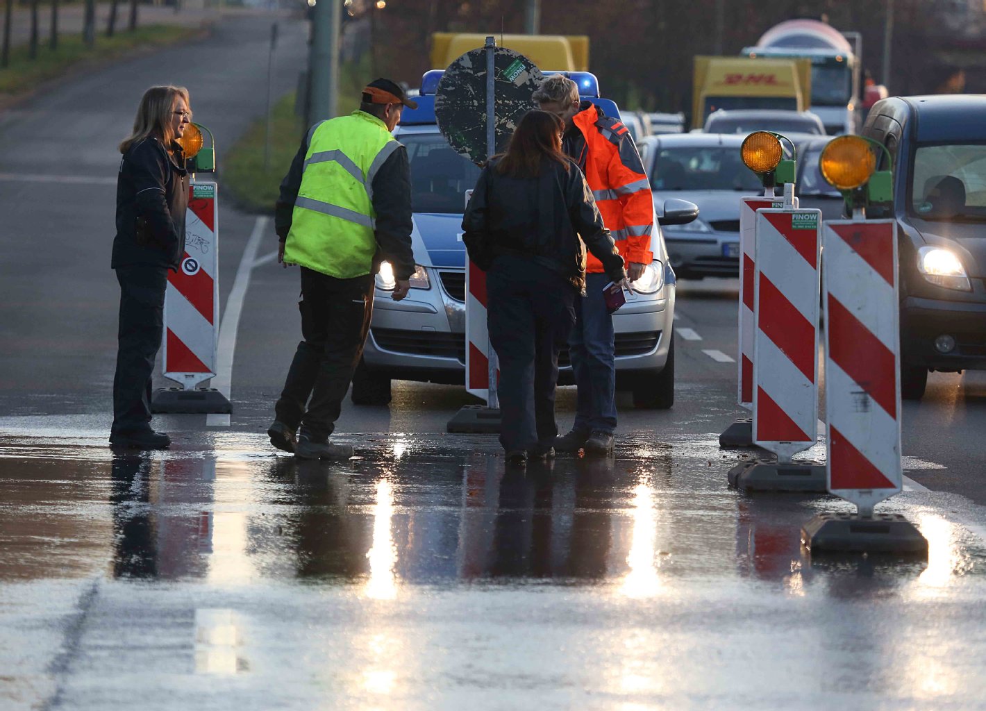 Wasserrohrbruch in Wedding: Verkehr auf der Seestraße wohl bis Jahresende eingeschränkt