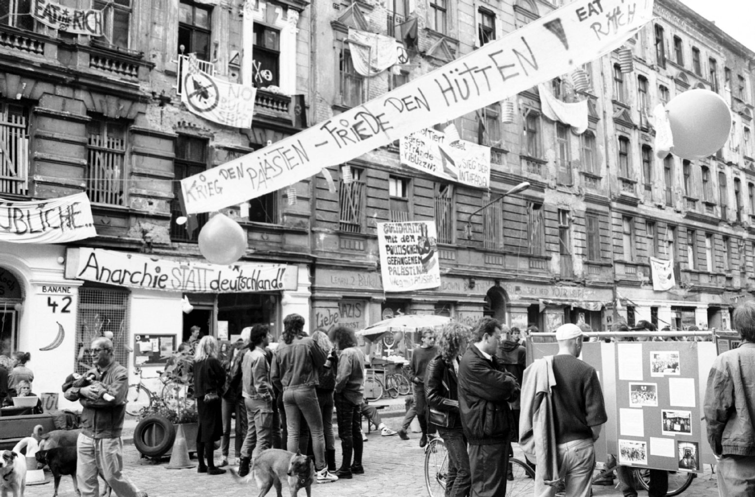 Straßenfest in der Mainzer Straße in Berlin Friedrichshain.