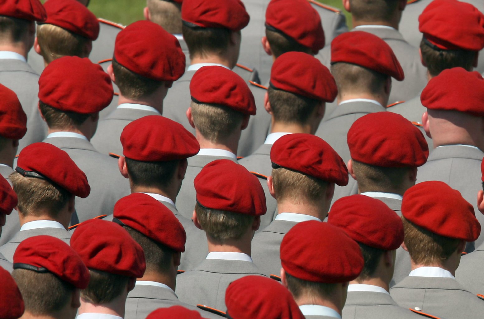 Bundeswehr in der Kritik: Bundeswehr wird weniger attraktiv