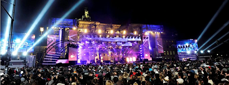 Die Silvesterparty am Brandenburger Tor 2013 hat gezeigt: Organisation und Sicherheit müssen aufgestockt werden. Das wird kosten.