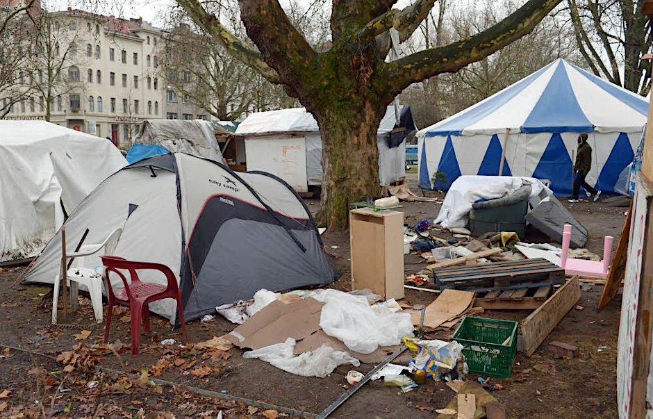 Seit einem Jahr stehen Zelte auf dem Oranienplatz in Kreuzberg.