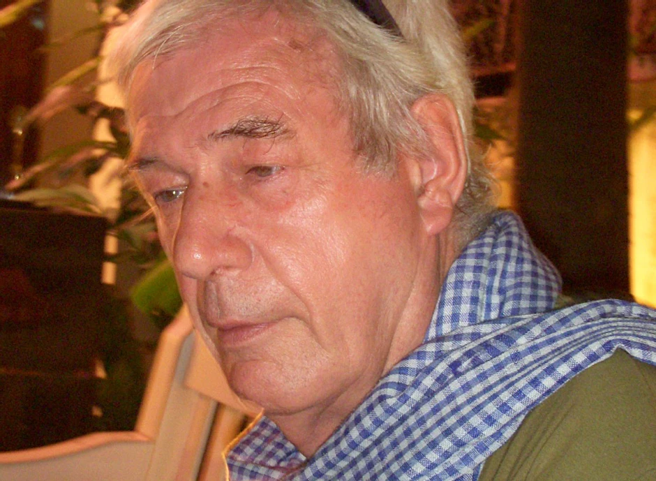 Tim Page.