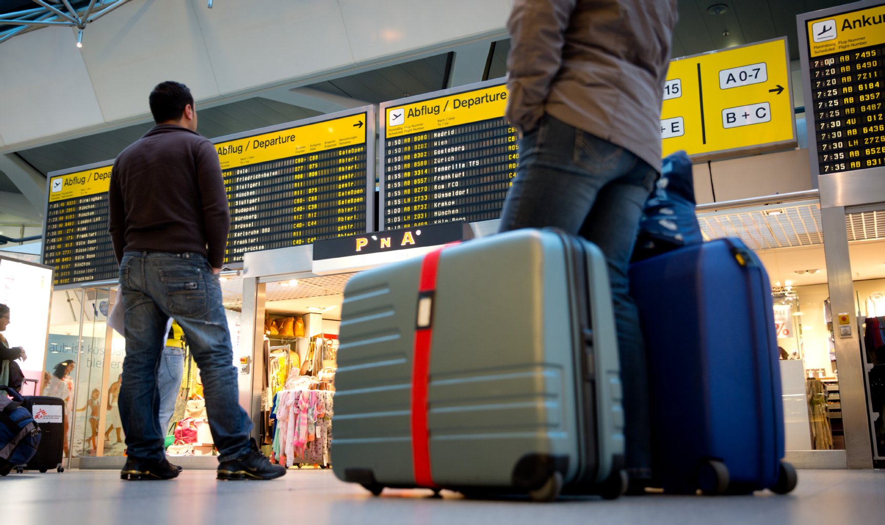 Etwa 20 Flüge fallen in Berlin-Tegel aus