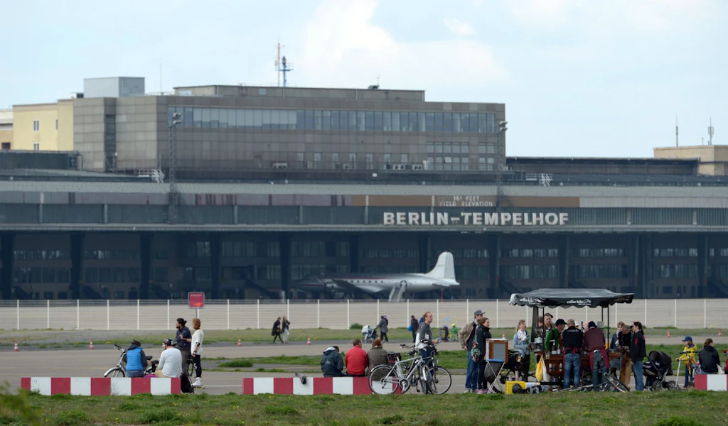 Am 25. Mai 2014 können die Berliner über die Zukunft des Tempelhofer Feldes entscheiden.