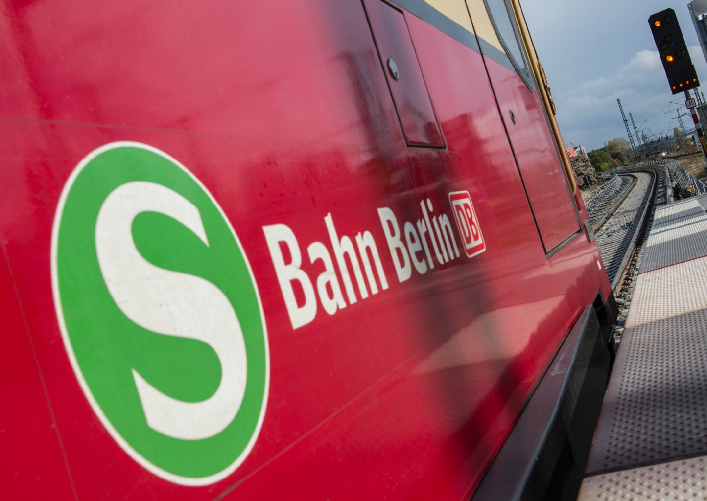 Berliner S-Bahn-Ring am Montag wieder frei