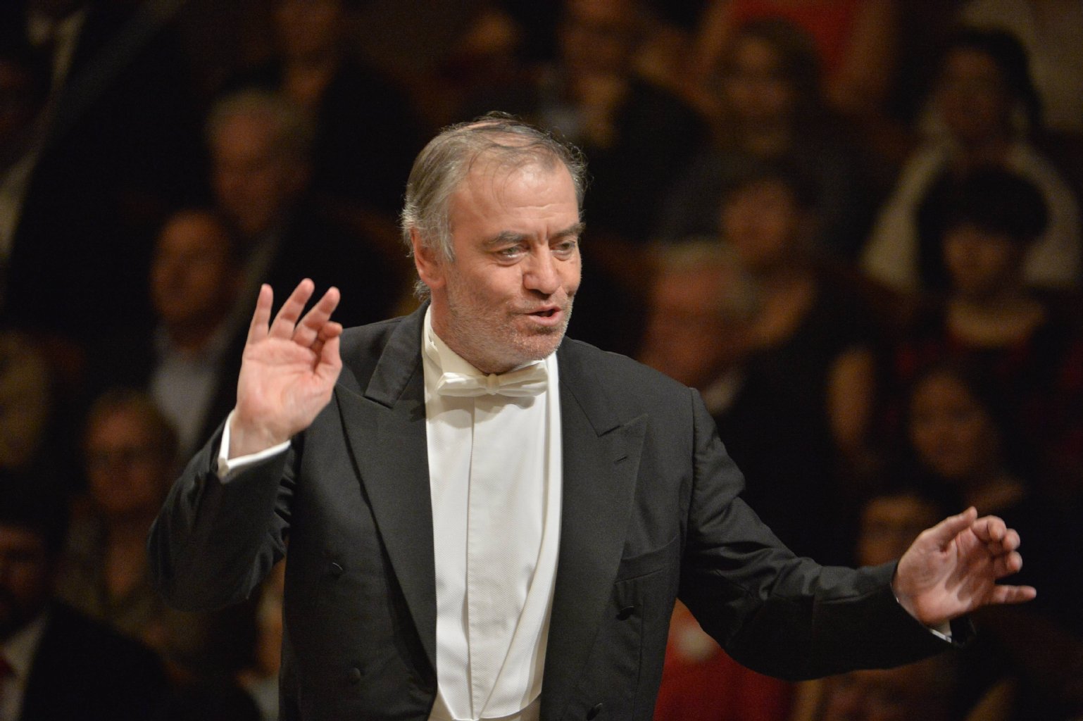 Konzert in der Philharmonie Der PutinFan Valery Gergiev dirigierte