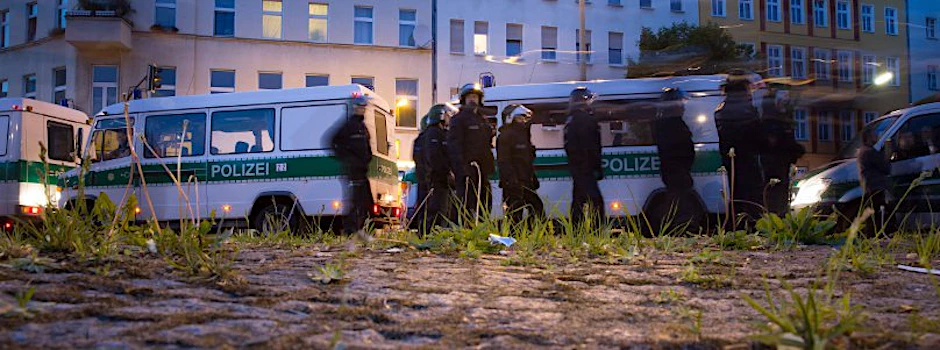 Die Polizei bei einem Einsatz (Archivbild)