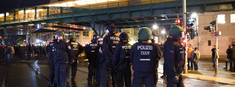 Polizeiaufgebot nach der Demo am U-Bahnhof Eberswalder Straße in Prenzlauer Berg.
