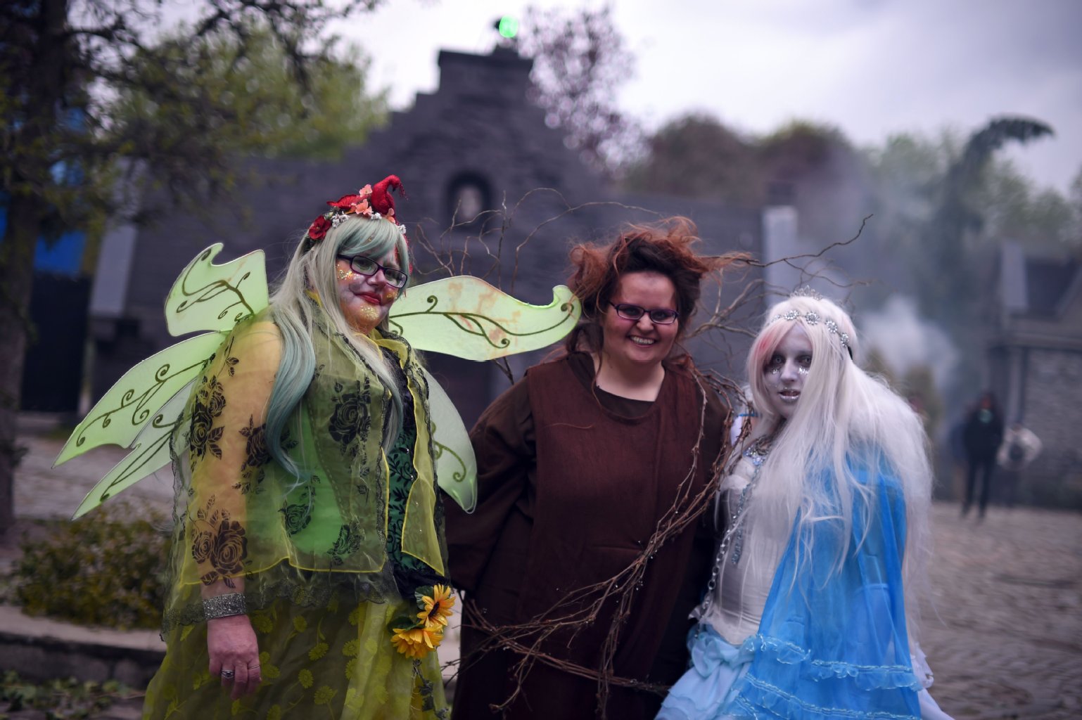 Der Name Walpurgisnacht leitet sich  von der Heiligen Walburga ab – einer Äbtissin aus England. Der Gedenktag dieser Heiligen wurde im Mittelalter am 1. Mai gefeiert.