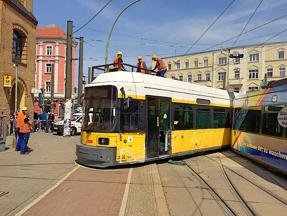 Die Straßenbahnen entgleisten in Oberschöneweide.