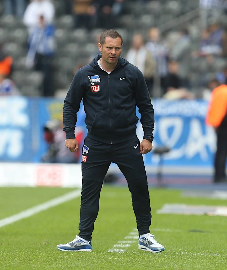 Hertha-Trainer Pal Dardai hat noch nicht entschieden, wer den Innenverteidiger John Anthony Brooks im Spiel bei der TSG Hoffenheim ersetzen wird.