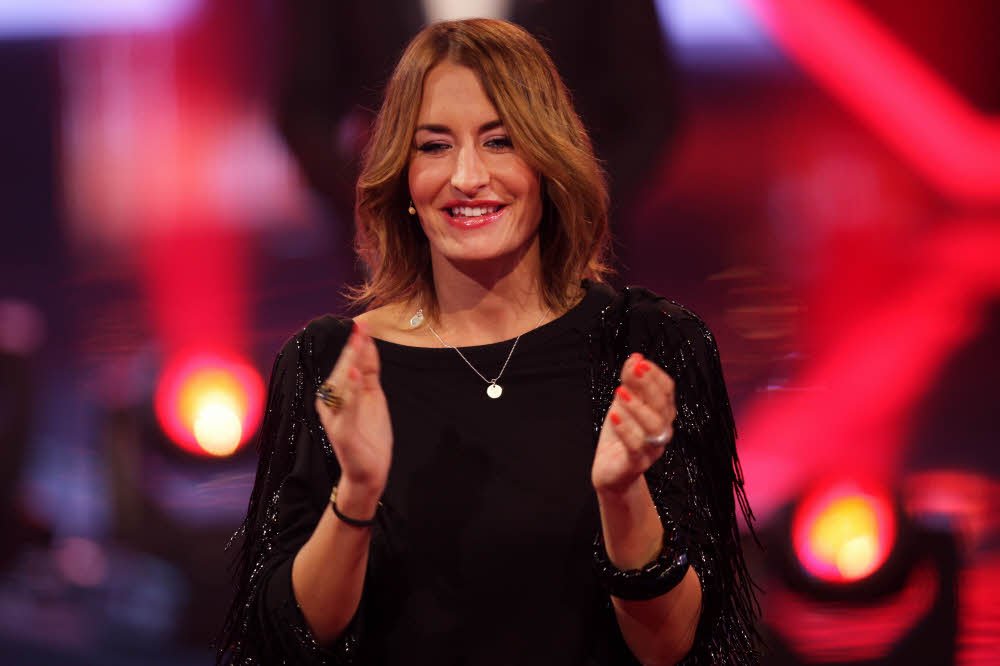 2012: Wertender Ausflug: Drei Staffeln lang ist sie Jurorin bei der Casting-Show „X Factor“.
