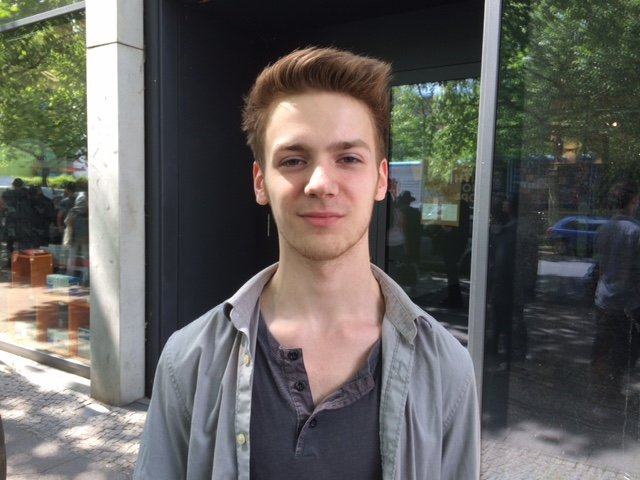 "Ich bin türkischer Abstammung, sehe aber leider gar nicht so aus." Can, 17, Schüler.