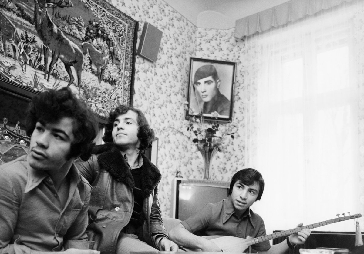Bei Mahmud zu Hause, Kreuzberg, 1974.