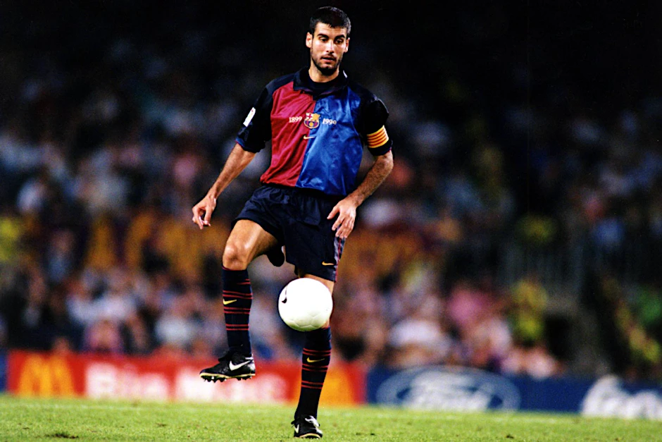 Pep Guardiola: Ende der 90er Jahre Gehirn im Barca-Mittelfeld, heute der Stratege an der Bayern-Seitenlinie. (Aufnahme von 1999)