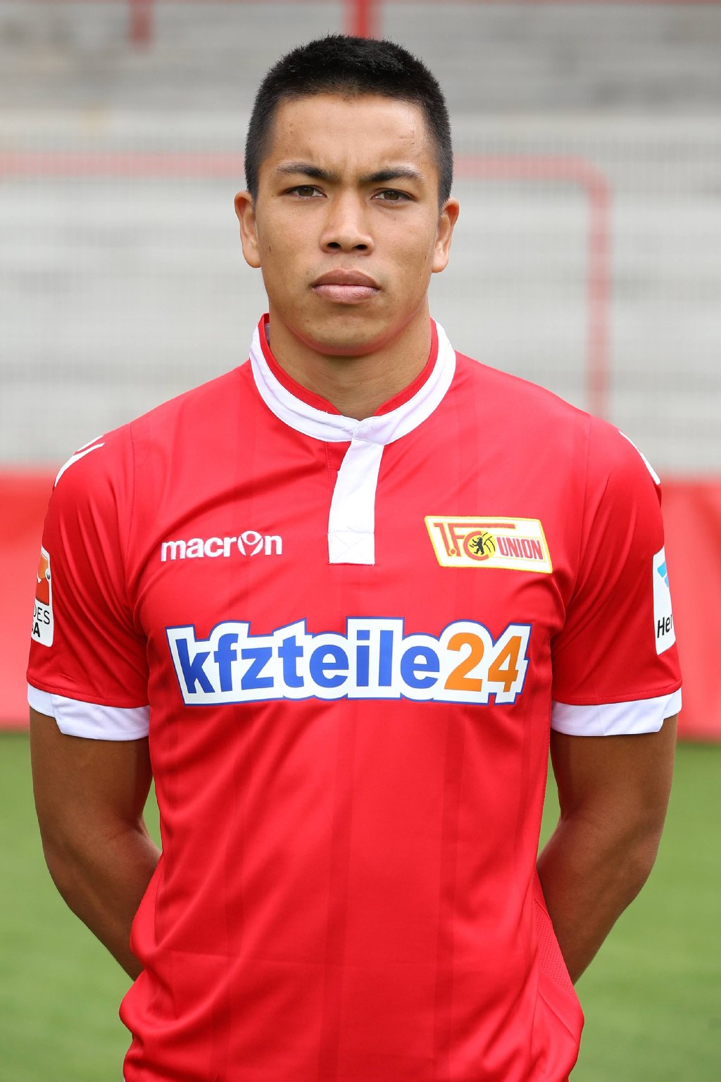 Bobby Wood, Angriff: Arbeitete viel und belohnte sich dafür mit seinem fünften Saisontor. Bereitete zudem den Treffer von Skrzybski mit Übersicht vor. Hat dazu gelernt.