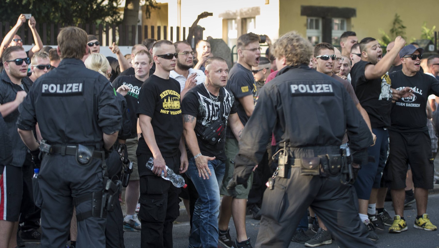 Neonazis In Berlin: Zahlen Rechtsextremer Gewalttaten Steigen