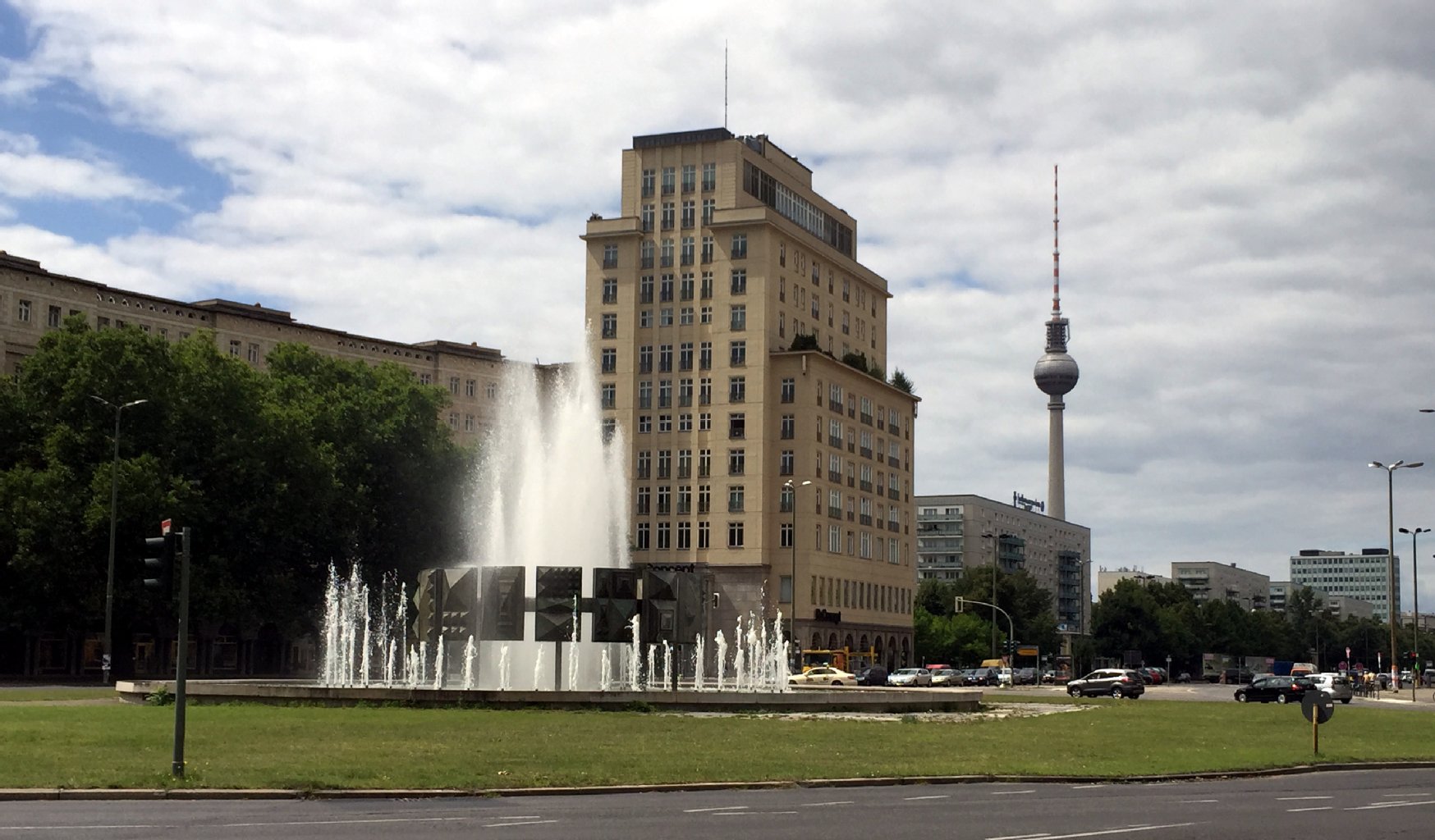 Erkennen Sie diese Plätze in Berlin?