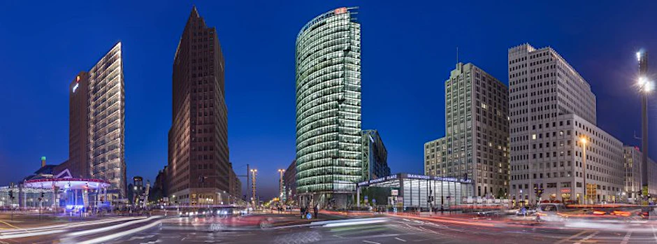 Der Potsdamer Platz wechselt den Besitzer.