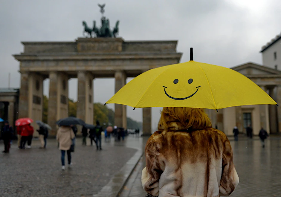 Mit ordentlich viel Fell und guter Miene dem fiesen Herbstwetter getrotzt.