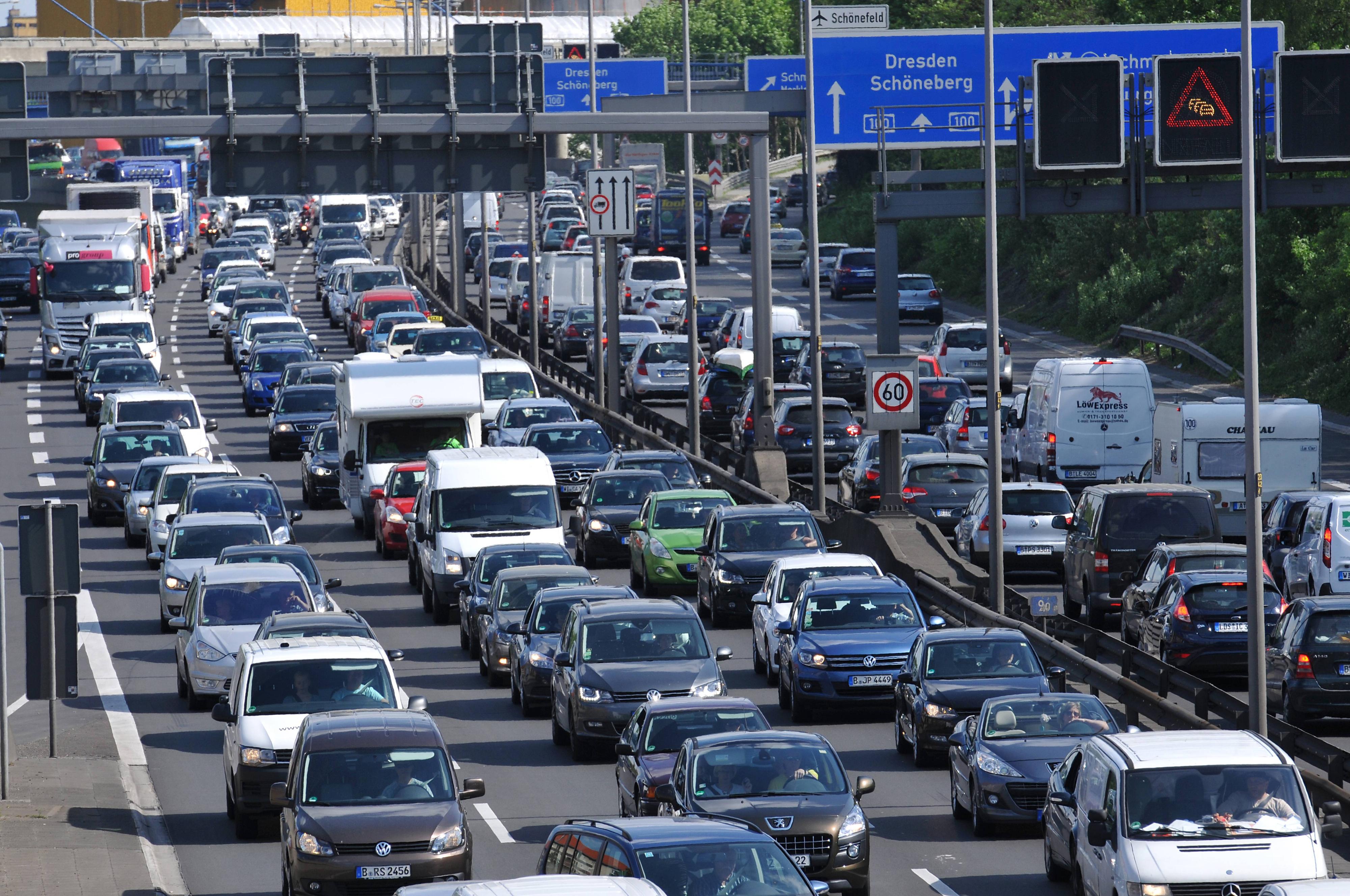 Staugefahr Zum Ferienbeginn In Berlin Und Brandenburg: Baustellen Und ...