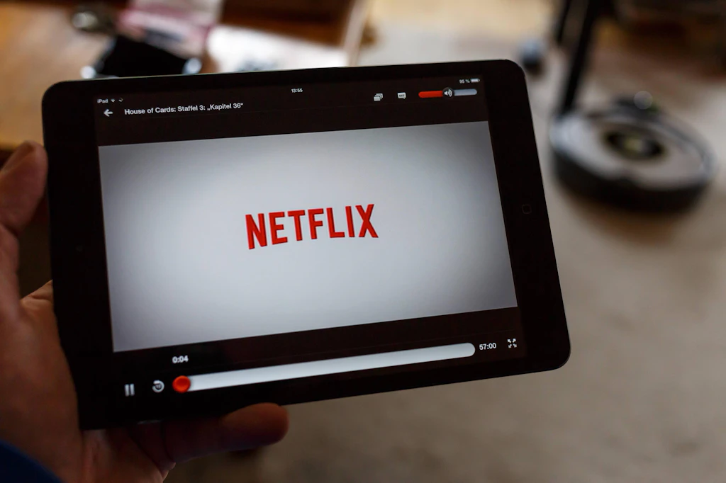 Berliner Gericht: Preiserhöhungsklauseln bei Netflix und Spotify unwirksam