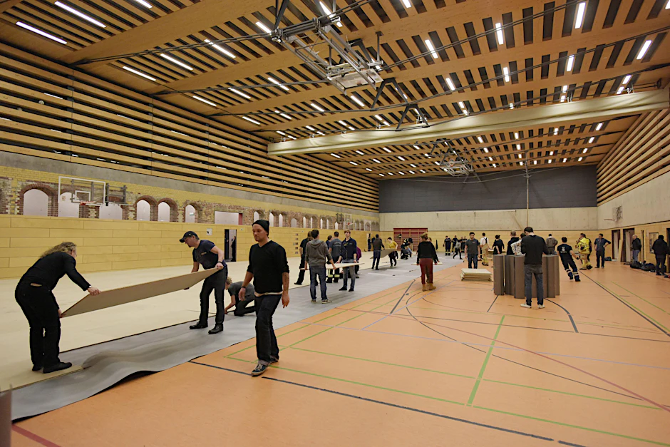 Viele Turnhallen wurden in Berlin als Flüchtlingsunterkünfte genutzt.
