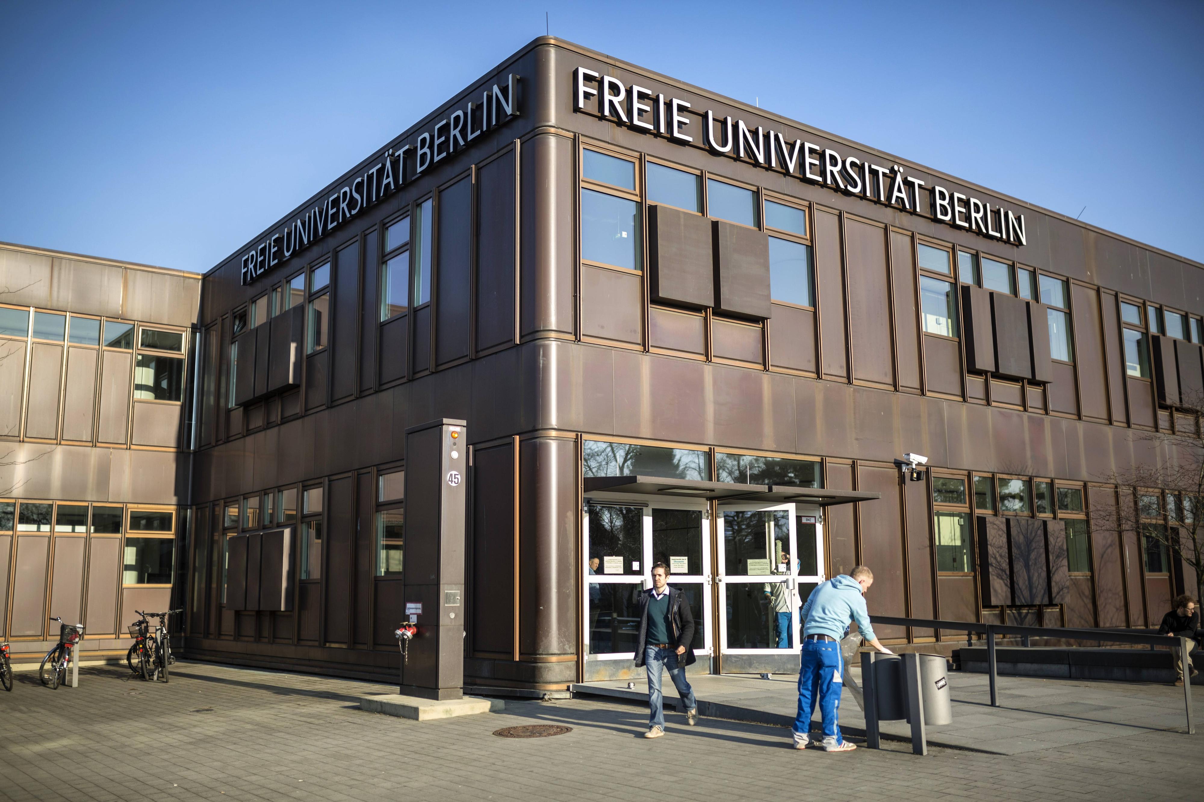 Freie Universität Berlin: Nach pro-palästinensischem Flashmob prüft Uni antisemitischen Hintergrund